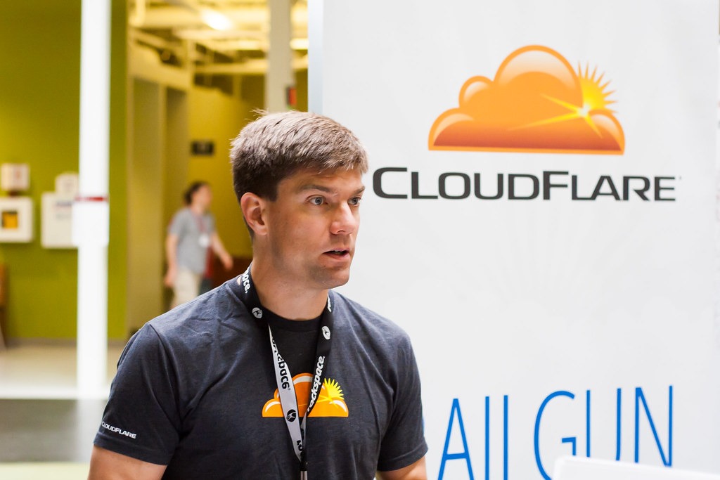 cloudflare outages - Blue Headline
